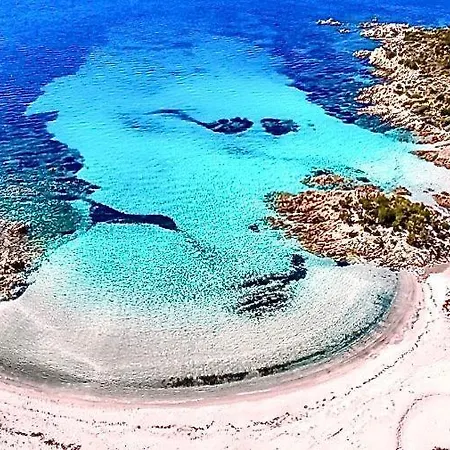 Con Vista Mare, A 200 Metri *